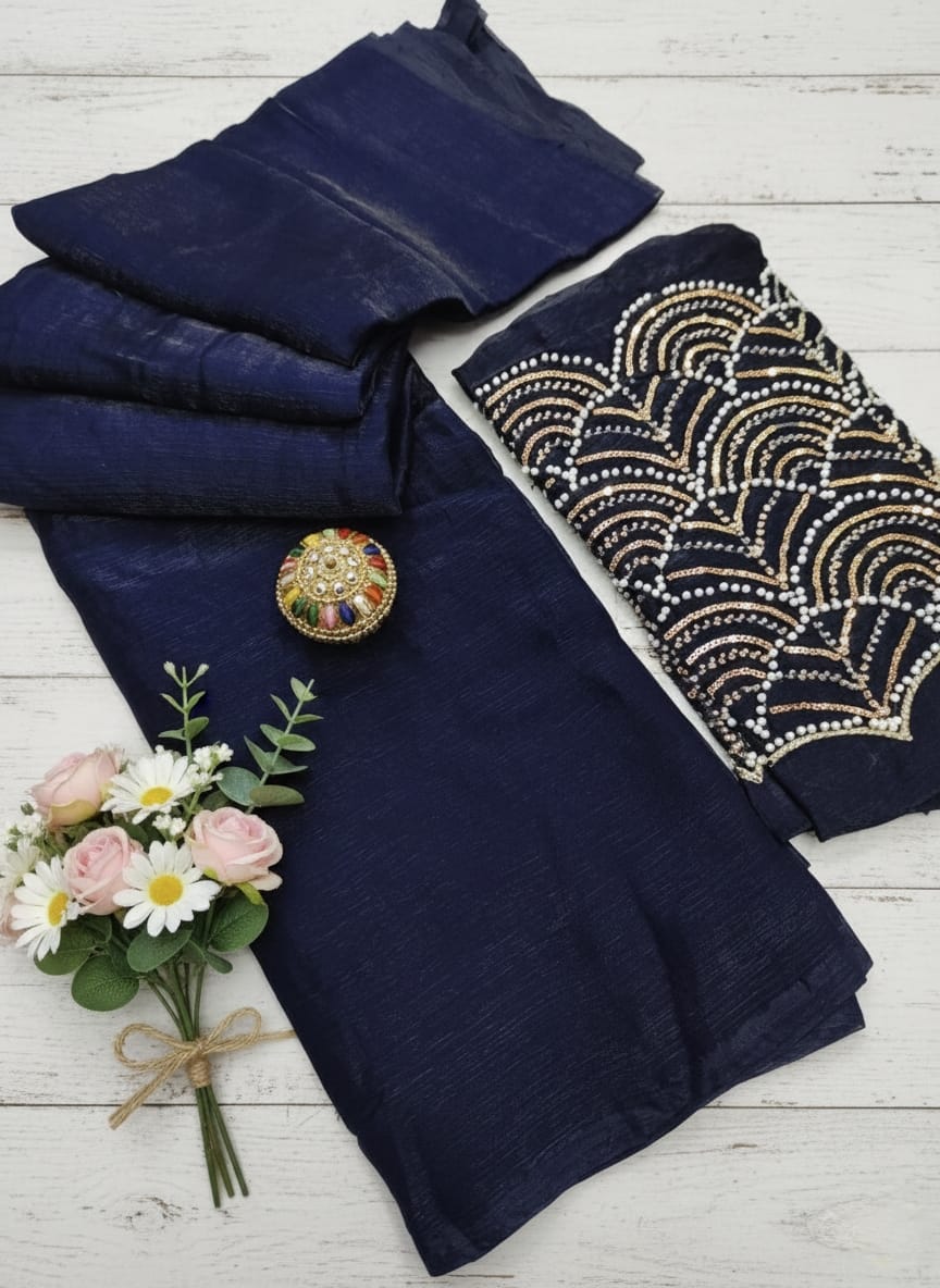 Space Silk Dual-Tone Saree with Aari Work Blouse