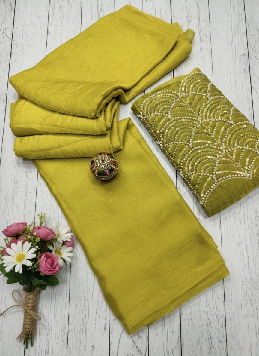 Space Silk Dual-Tone Saree with Aari Work Blouse