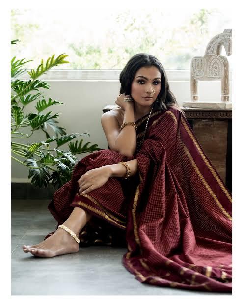 Andrea Jeremiah Inspired Timeless Arani Checked Cotton Saree